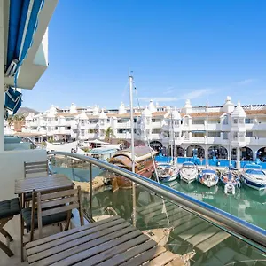 https://malaga-benalmadena-puerto-marina-costa-sol-holiday-rentals.hotelsinnerja.org